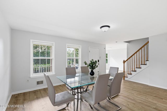 297 Bartley Road, Jackson, NJ 08527