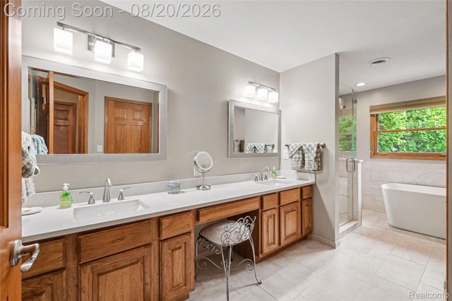 4678 Edinburgh Drive, Genoa Township, MI 48843