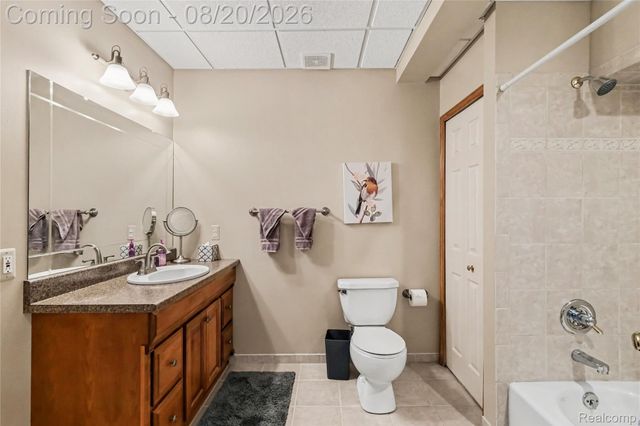 4678 Edinburgh Drive, Genoa Township, MI 48843