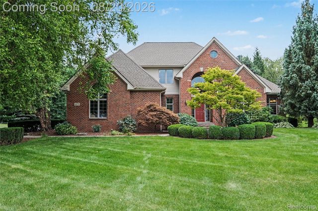 4678 Edinburgh Drive, Genoa Township, MI 48843