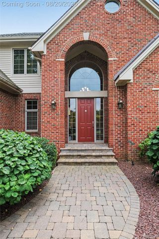 4678 Edinburgh Drive, Genoa Township, MI 48843