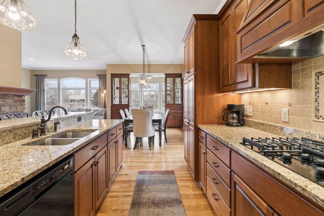 18224 Justice Way, Lakeville, MN 55044