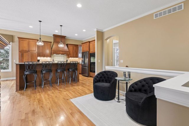 18224 Justice Way, Lakeville, MN 55044