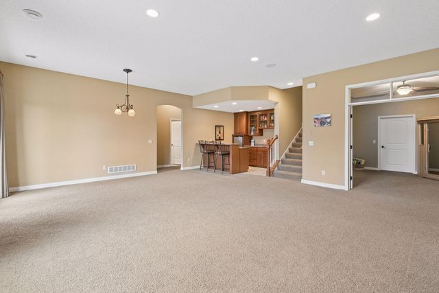 18224 Justice Way, Lakeville, MN 55044