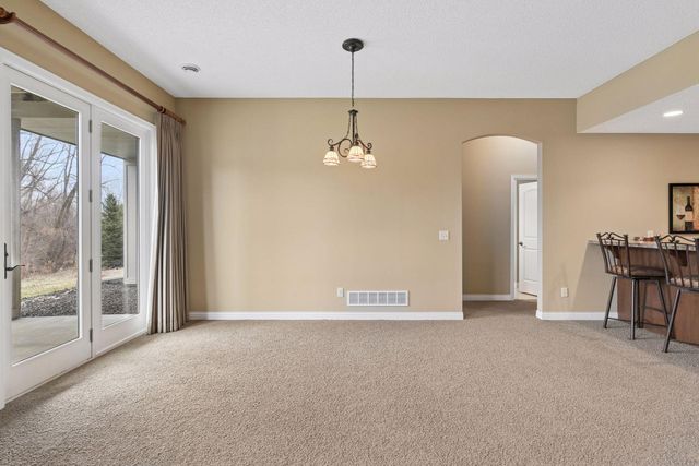 18224 Justice Way, Lakeville, MN 55044