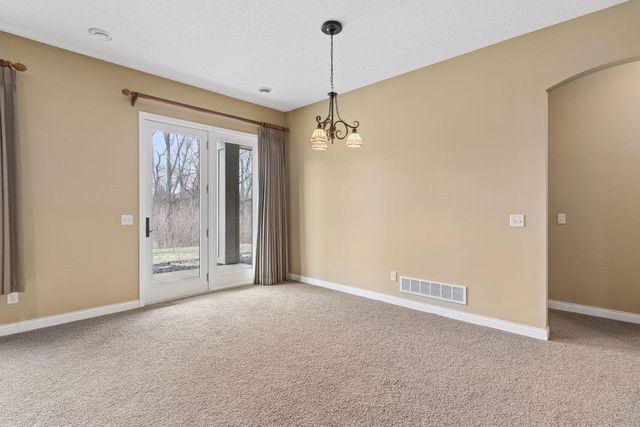 18224 Justice Way, Lakeville, MN 55044