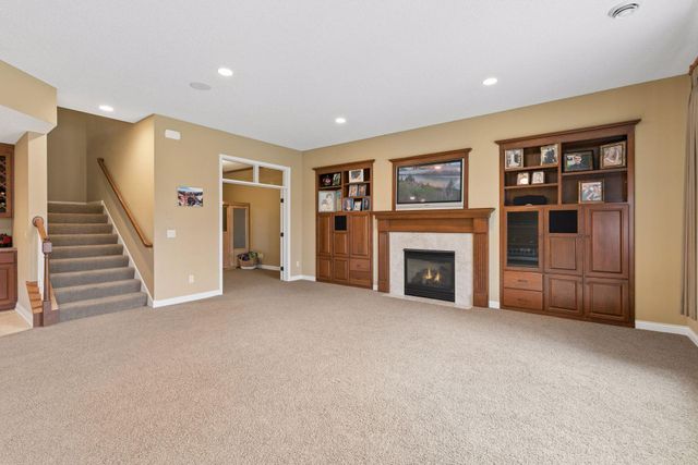 18224 Justice Way, Lakeville, MN 55044