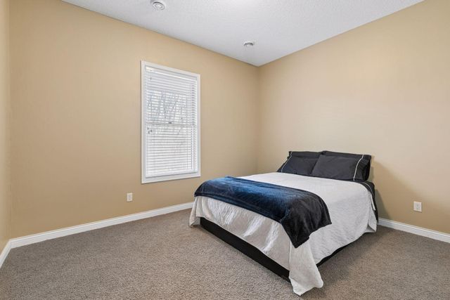 18224 Justice Way, Lakeville, MN 55044