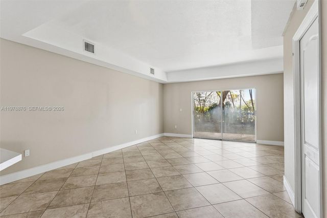 9000 W Flagler St 7, Miami, FL 33174