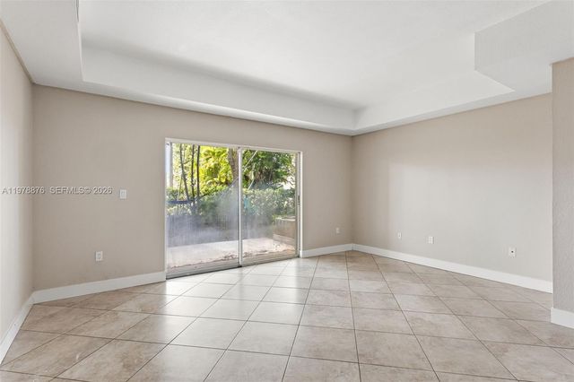 9000 W Flagler St 7, Miami, FL 33174