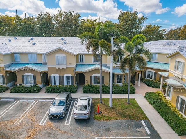 9000 W Flagler St 7, Miami, FL 33174