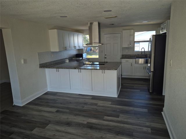 3312 E ELLICOTT STREET, Tampa, FL 33610