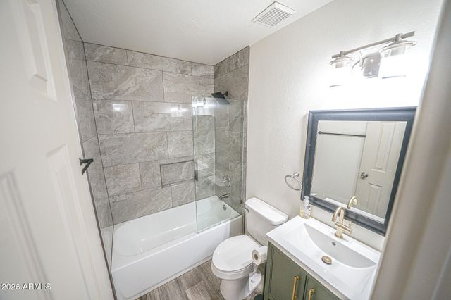 9315 E DALLAS Street, Mesa, AZ 85207