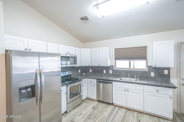 9315 E DALLAS Street, Mesa, AZ 85207