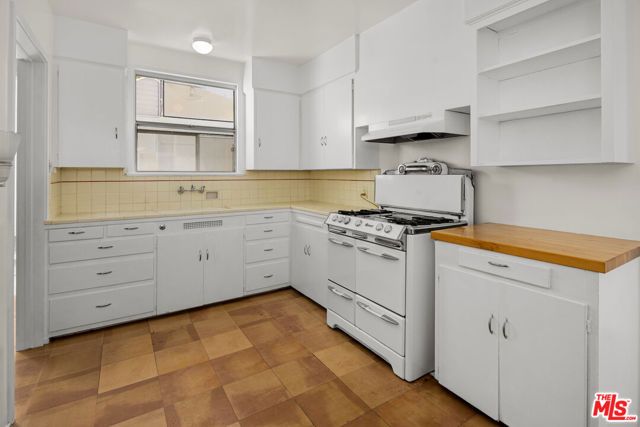 1301 Stanford Street, Santa Monica, CA 90404