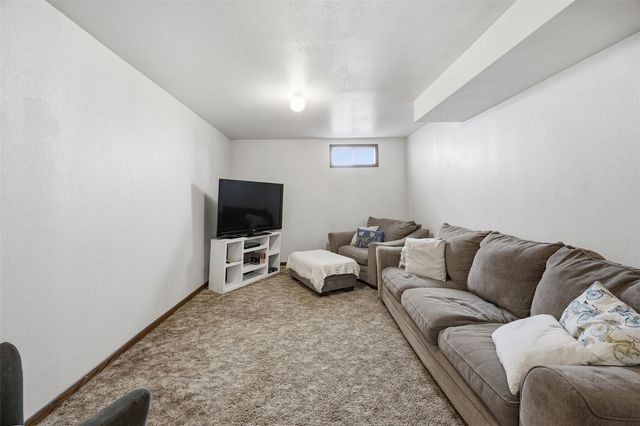 1805 Gleason Ave, Iowa City, IA 52240