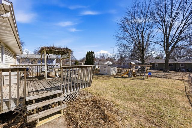 1805 Gleason Ave, Iowa City, IA 52240