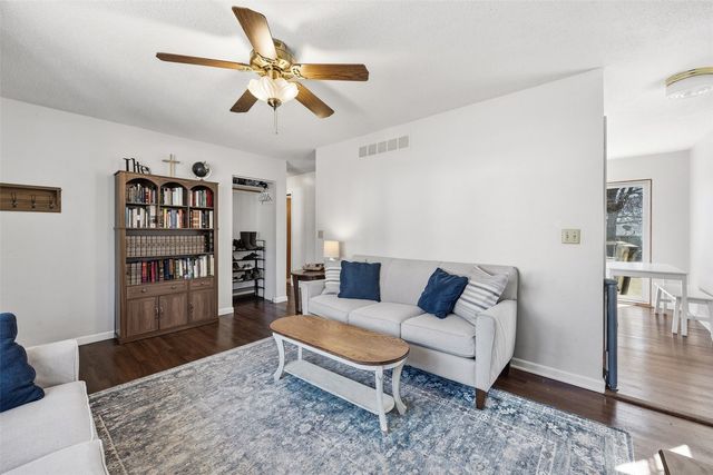 1805 Gleason Ave, Iowa City, IA 52240