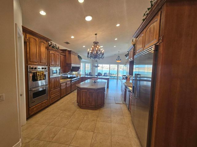 26461 Edgewater Lane, Helendale, CA 92342