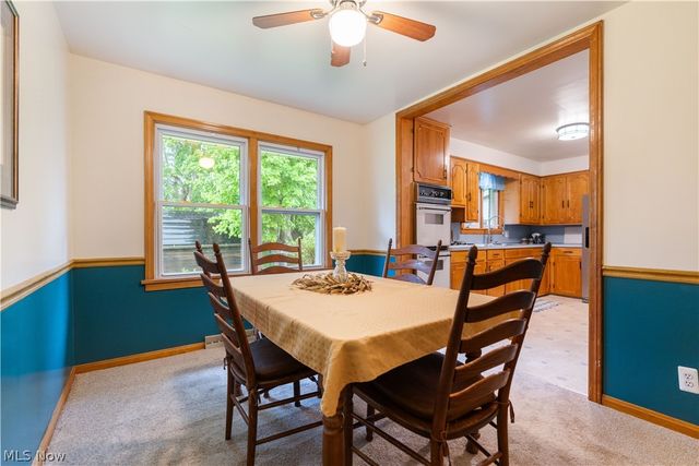 1213 Pleasantview Avenue SE, North Canton, OH 44720