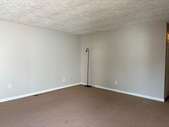 209 Montjoy Street, Falmouth, KY 41040