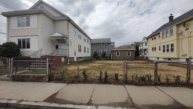 193 Willis Ave, Medford, MA 02155