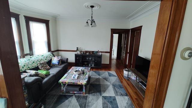 193 Willis Ave, Medford, MA 02155