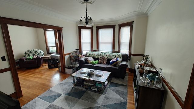 193 Willis Ave, Medford, MA 02155