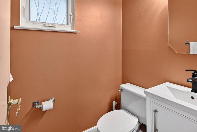 717 DORIS TER, Neptune, NJ 07753