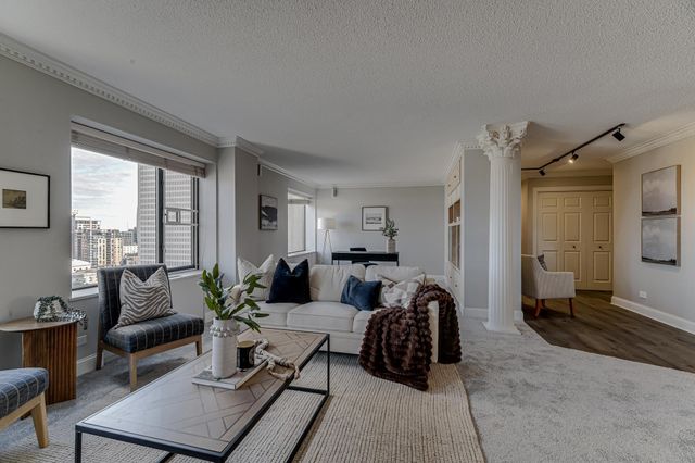 15 S 1st Street A1620, Minneapolis, MN 55401