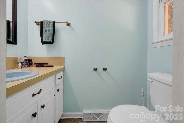 7065 Fieldcrest Lane, Denver, NC 28037