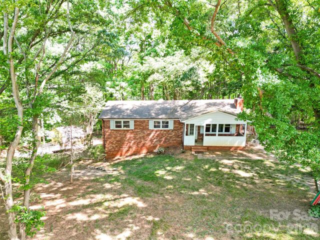 7065 Fieldcrest Lane, Denver, NC 28037