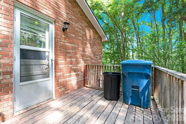 7065 Fieldcrest Lane, Denver, NC 28037