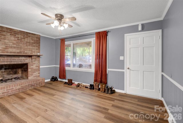 7065 Fieldcrest Lane, Denver, NC 28037