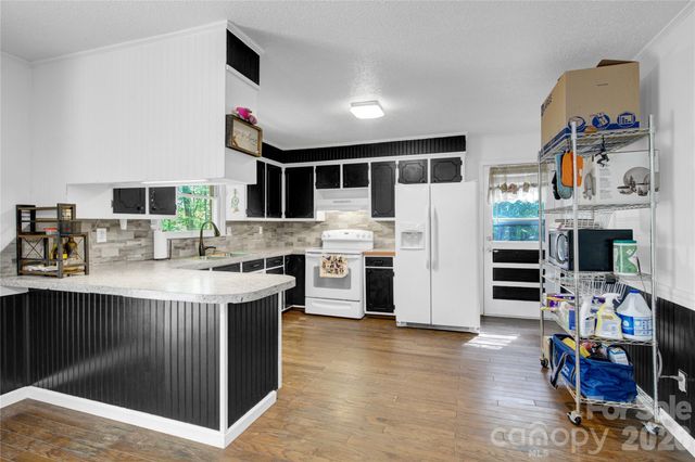 7065 Fieldcrest Lane, Denver, NC 28037