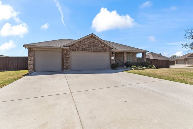 338 Amber Lane, Nevada, TX 75173