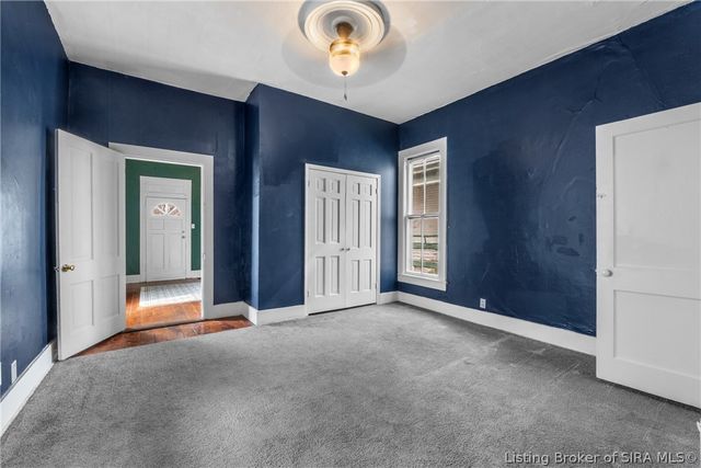 1110 State Street, New Albany, IN 47150