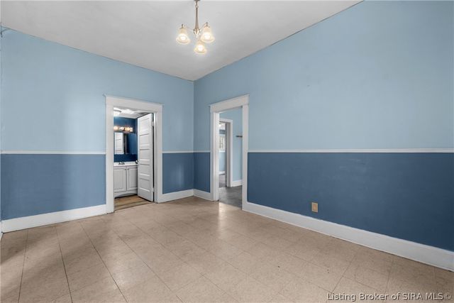 1110 State Street, New Albany, IN 47150