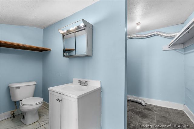 1110 State Street, New Albany, IN 47150