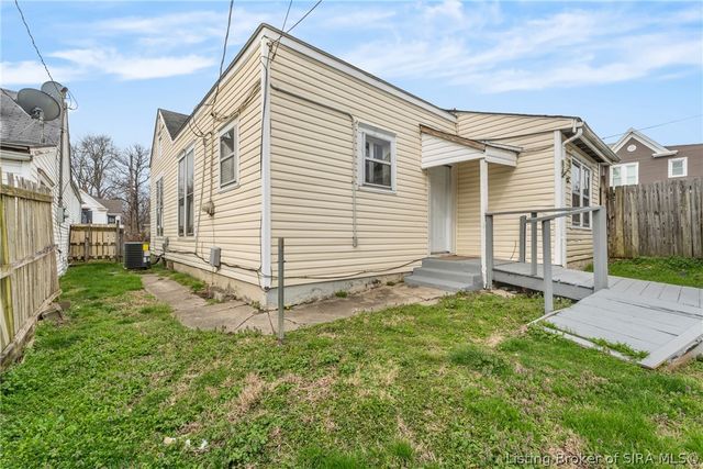 1110 State Street, New Albany, IN 47150