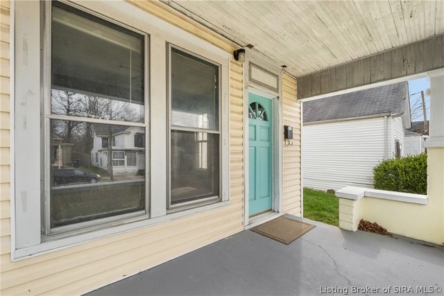 1110 State Street, New Albany, IN 47150