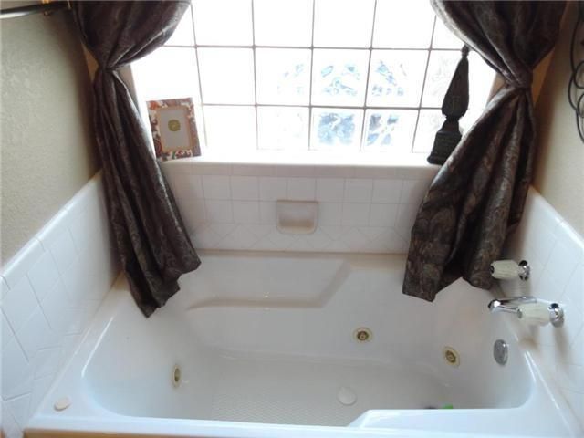 1112 SW 132nd Place, Oklahoma City, OK 73170