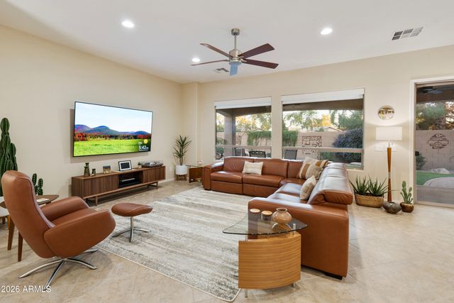 5291 S Sugarberry Court, Gilbert, AZ 85298