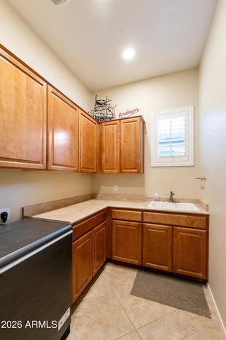 5291 S Sugarberry Court, Gilbert, AZ 85298