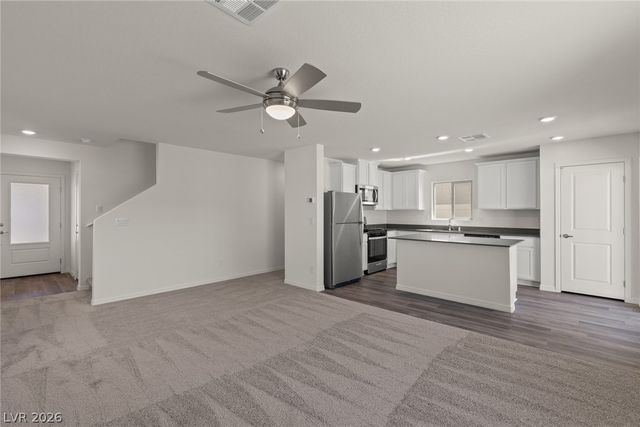 4911 Toad Lily Street, Las Vegas, NV 89122