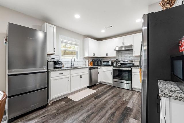 44 Fox Creek Drive, Braselton, GA 30517