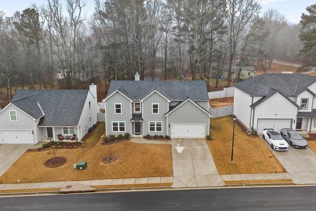 44 Fox Creek Drive, Braselton, GA 30517