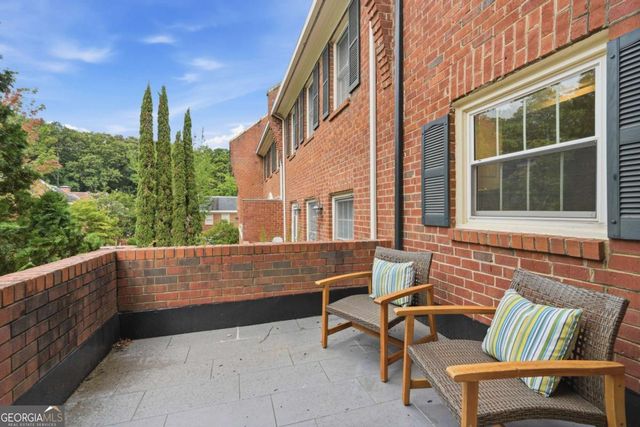 423 Jefferson Circle, Atlanta, GA 30328