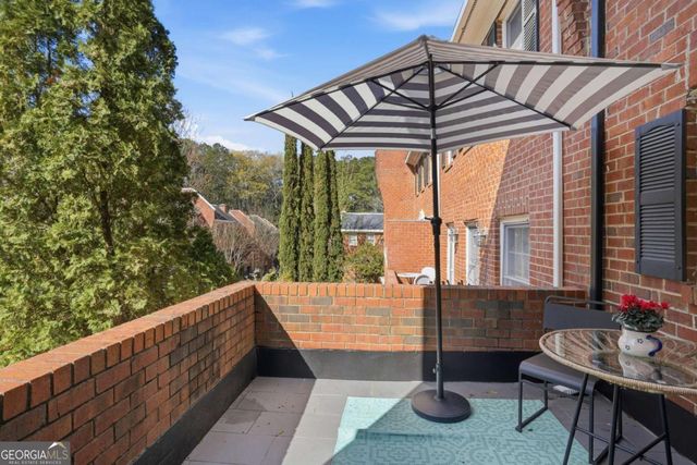 423 Jefferson Circle, Atlanta, GA 30328