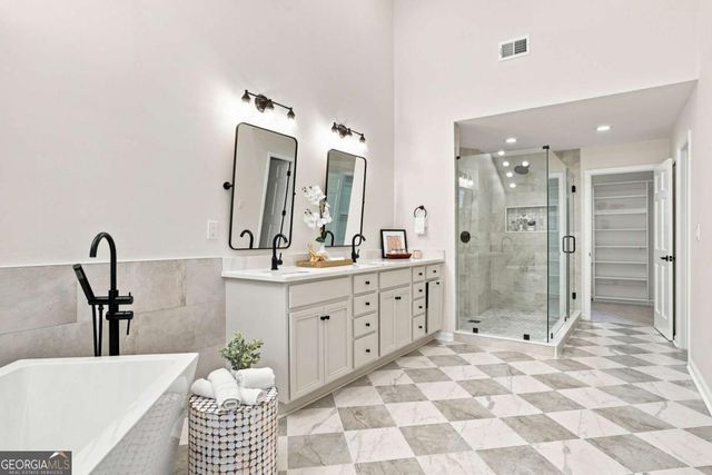 423 Jefferson Circle, Atlanta, GA 30328